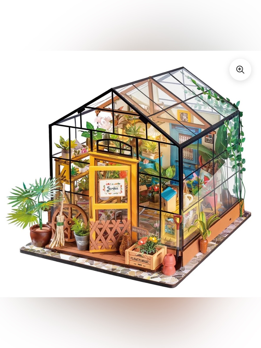 Miniature Greenhouse - Picture 6 of 6